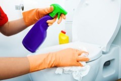 Hodnocení nejlepších čističů toalet od rzi a různých usazenin: klady a zápory, recenze, cena
