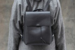 Valuable tips on how to machine and hand wash a leather backpack