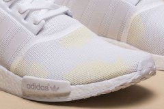 What to do if your favorite white sneakers turn yellow after washing, how to return them to whiteness?