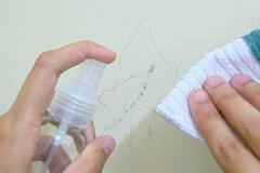 Užitečné tipy a triky, jak otřít kuličková a gelová pera z plastu