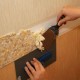 Expertråd om hur du snabbt och enkelt tar bort flytande tapeter från väggen